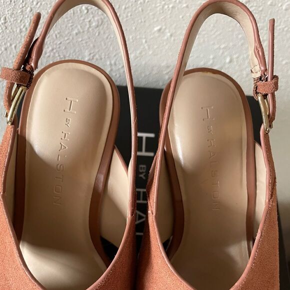 NIB H by Halston Cognac Wedge Suede Sandals Size 7.5M - Picture 5 of 10